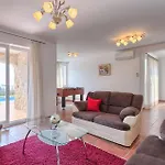 Villa Vera